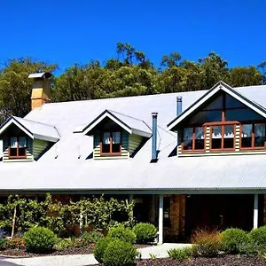 https://girraween-country-inn.queenslandhotels.net