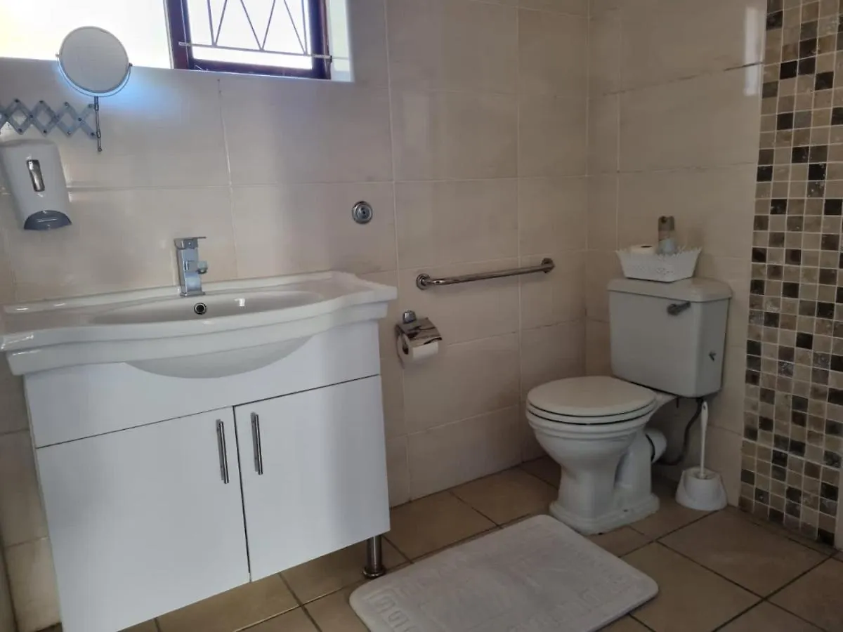 Bluewater Beachfront Guest House Port Elizabeth